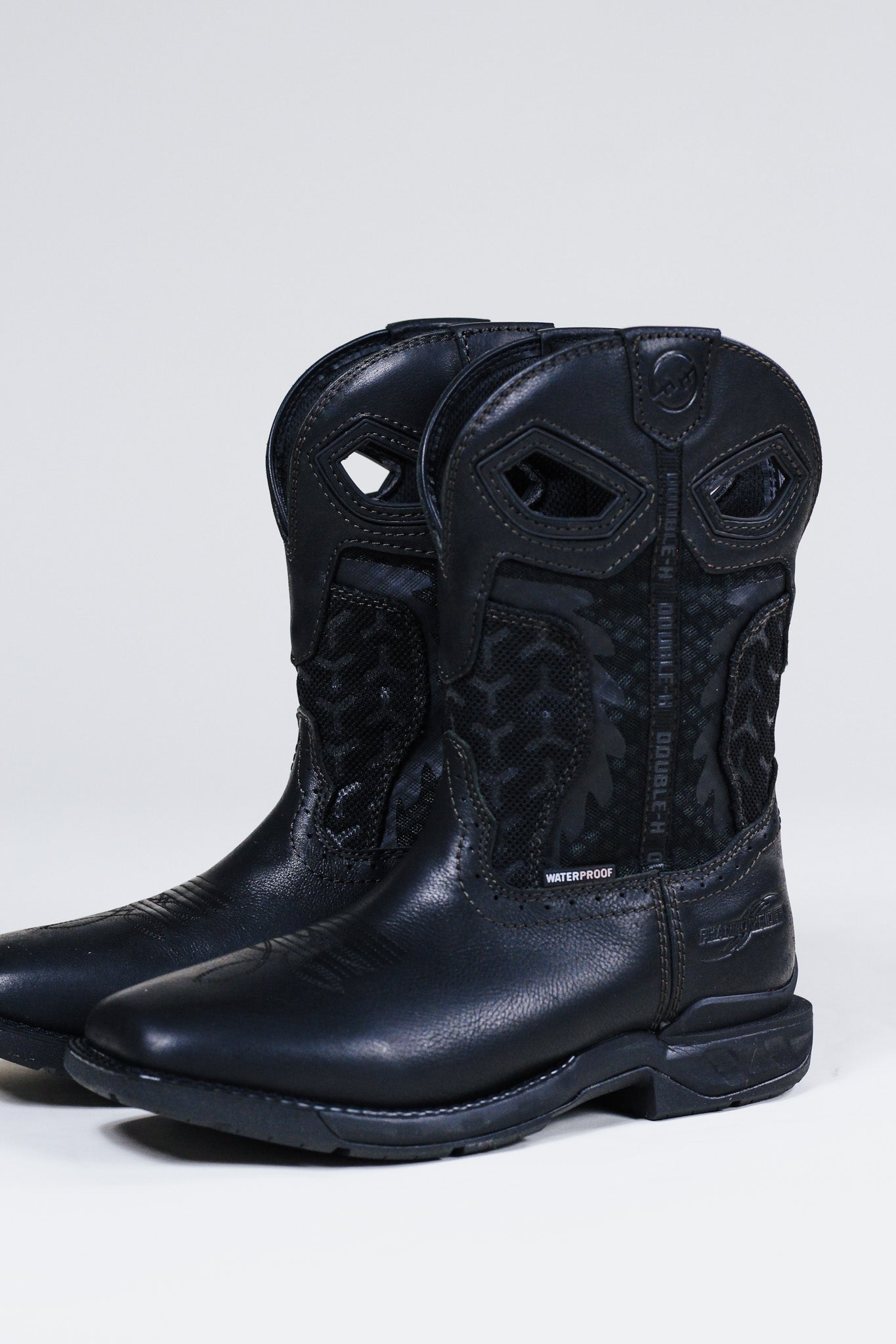 Mens Waterproof Shadow Black Square Toe Boot