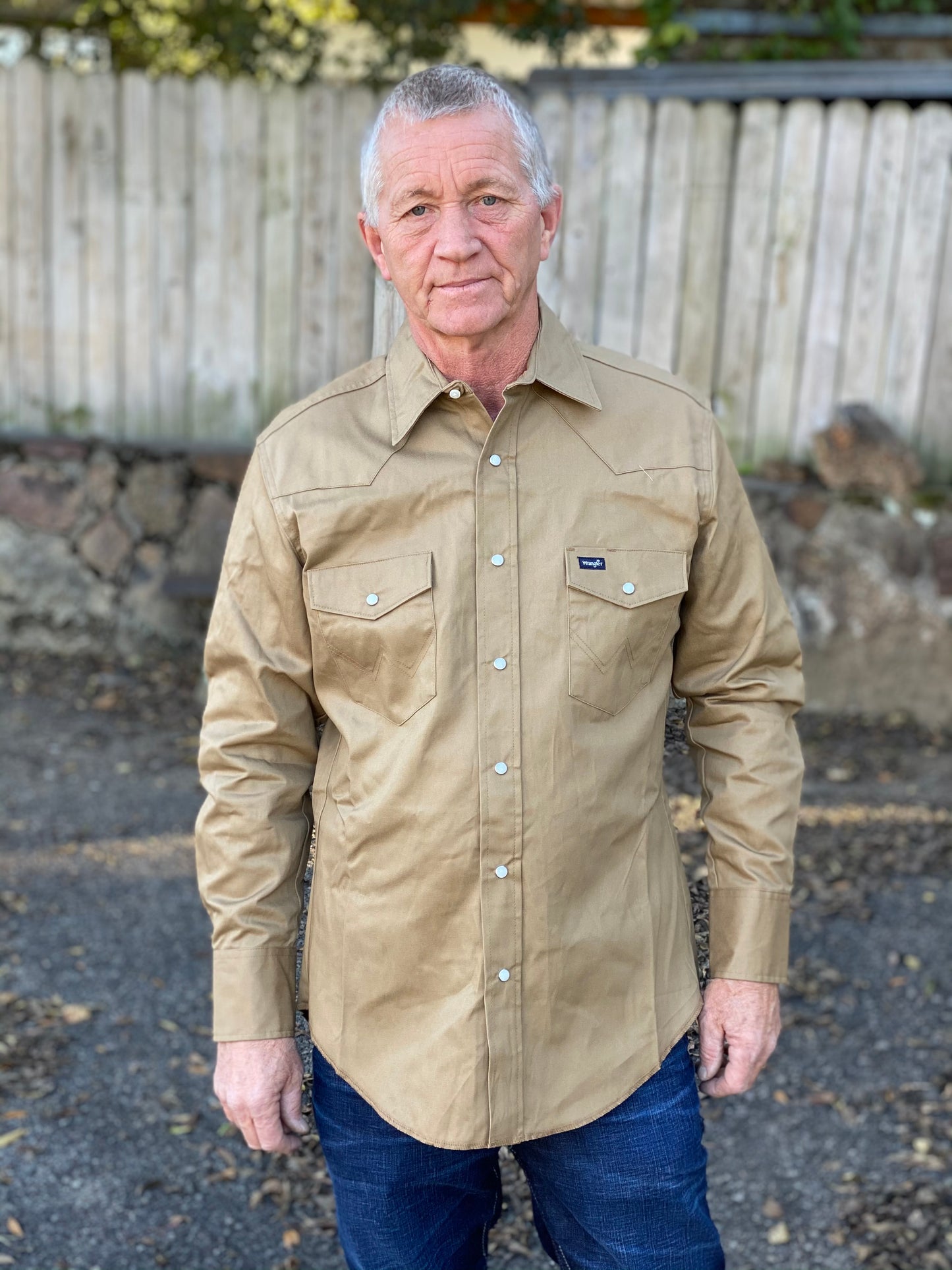 Cowboy Cut Firm Finish L/S Western Snap Solid Work Shirt (Rawhide)